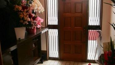 内部エントランス / 2