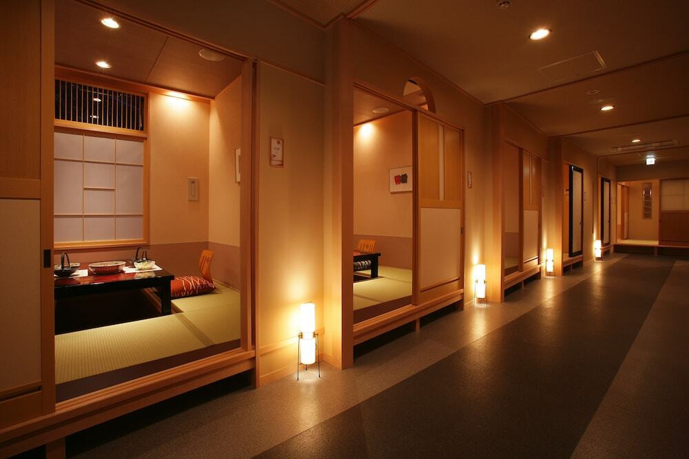 2. 渓流を望む露天風呂でポカポカに。大人カップルを癒やす「游泉 志だて（ゆうせん しだて）」3633548