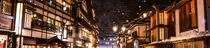 【銀山温泉】女子旅で行きたい旅館7選！雪景色の似合うノスタルジックな温泉街へ♪