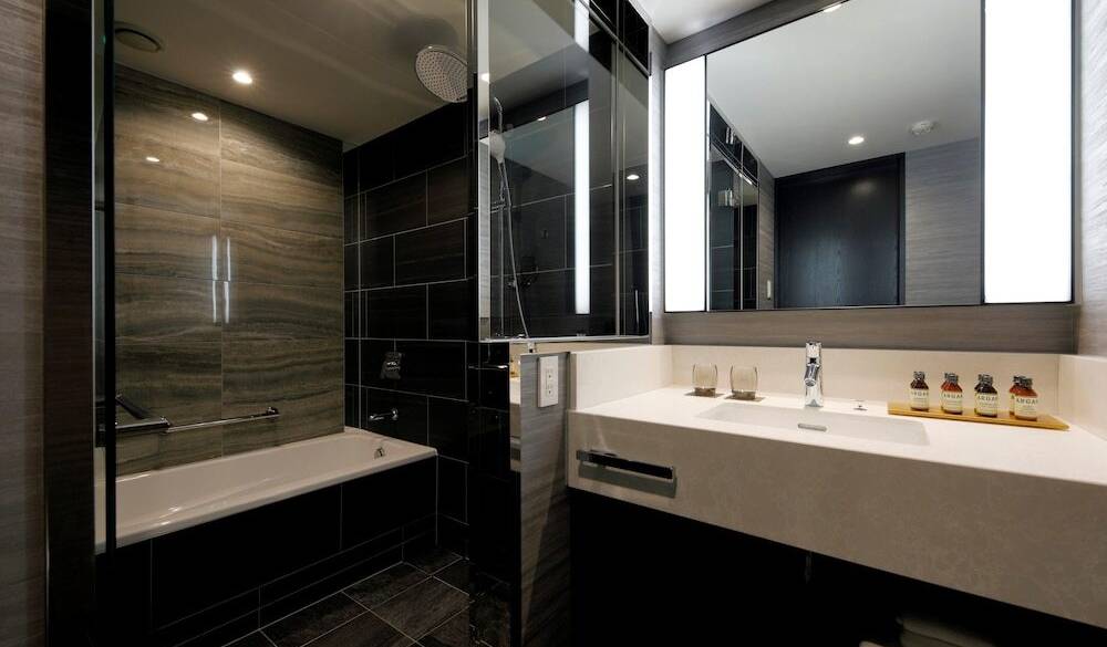 客室のバスルーム / 1