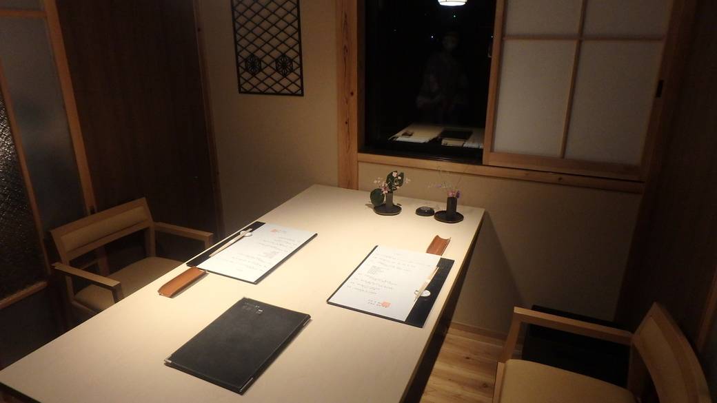 夕食会場 / 5