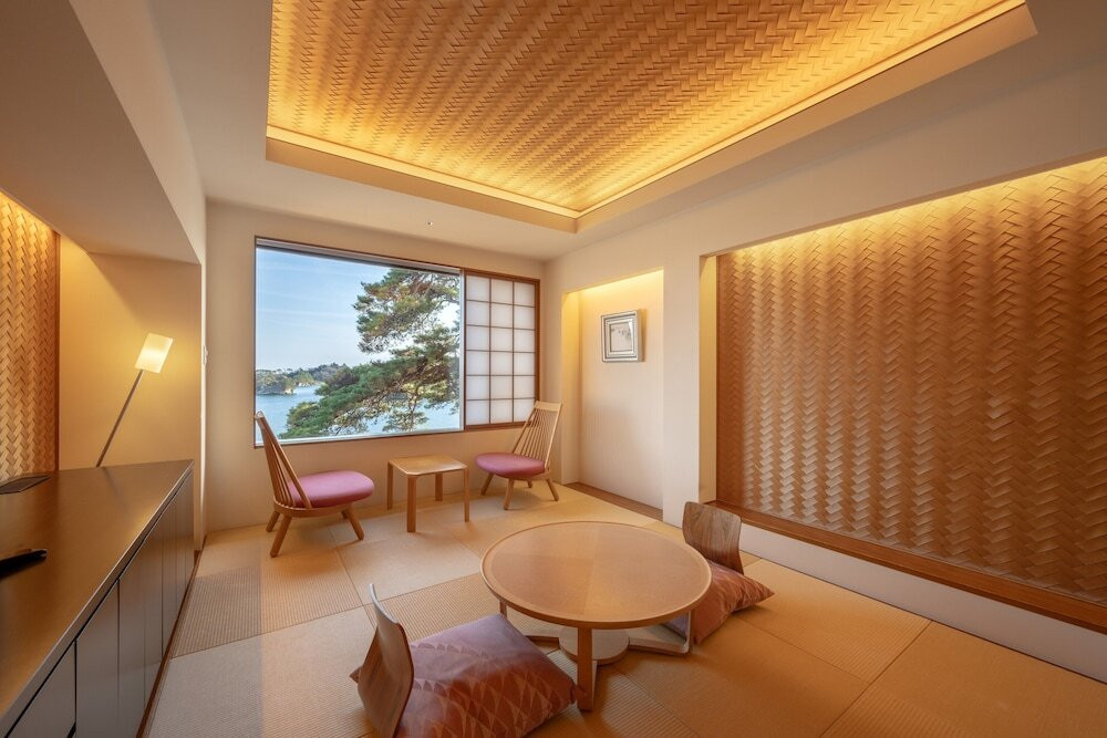 眺望抜群の足湯に露天風呂、貸切風呂も♪温泉湯めぐりを楽しんで3955909