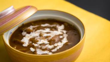 売店商品 名物のビーフカレー / 2