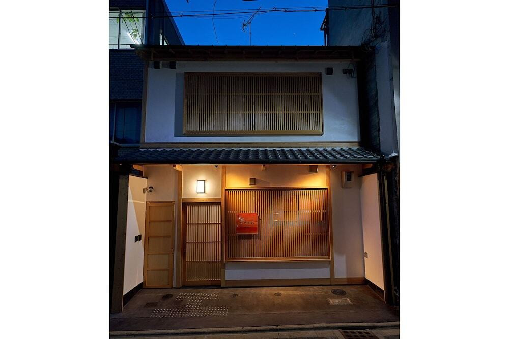 施設の正面