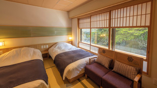 ラグジュアリー ツインルーム シングルベッド 2 台 禁煙 リバービュー [大人限定] 20平米