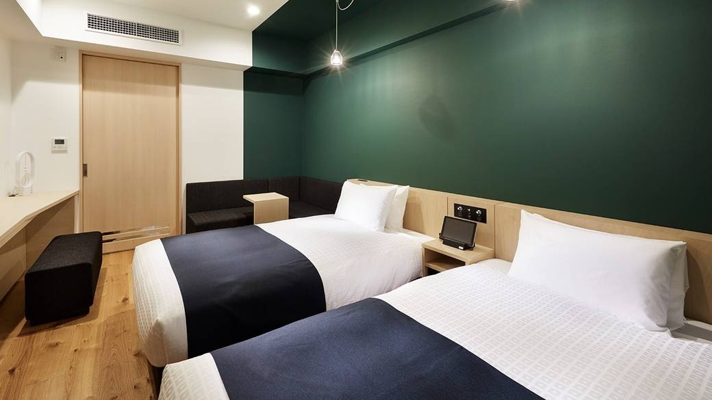 草・スーペリアツイン / 4