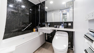 ベーシックダブル 喫煙可 シャワー & バスタブ付き