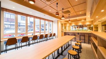 朝食スペース / 7