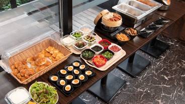 朝食ビュッフェ / 25