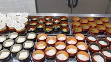 フード コート / 1