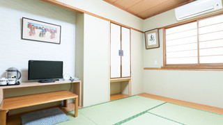 和室 2人部屋 共用バストイレ 禁煙