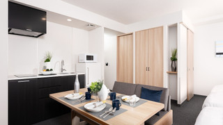 アパートメント (4 Single-Beds)