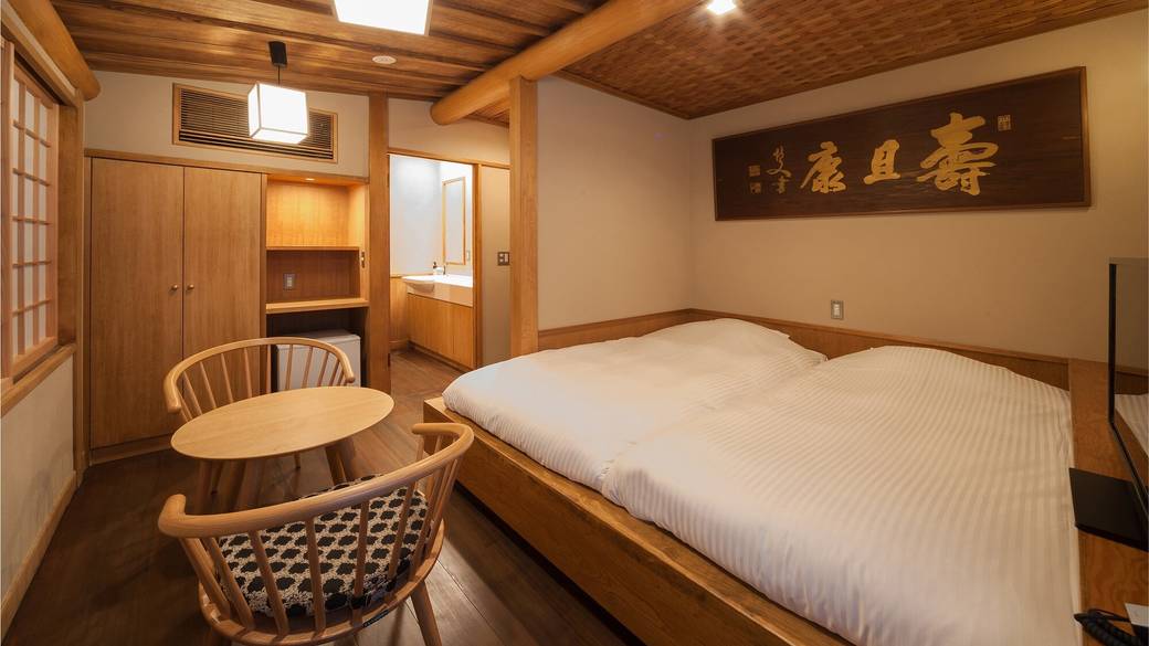 スタンダードツイン304 / 3