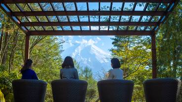 富士山を望む庭園のテラス / 4