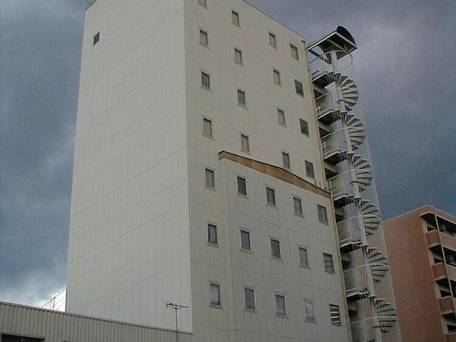 ビジネスホテル シャトーエスト高松 / 1