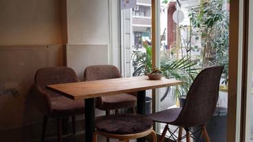 コーヒーショップ / 4