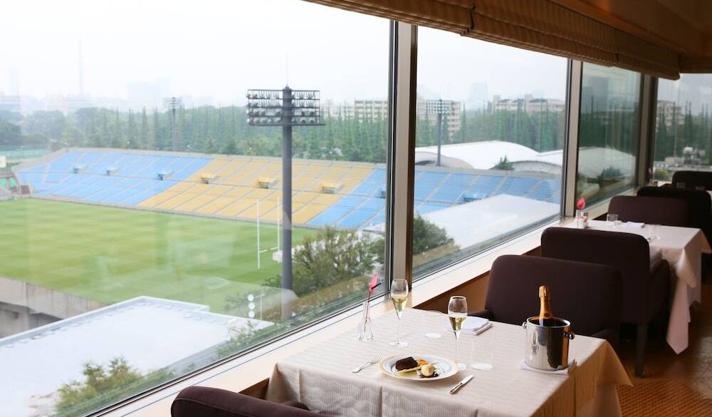 景色と共に朝食を堪能 / 1