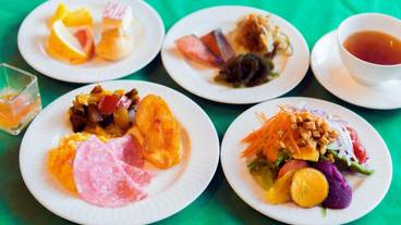 朝食ビュッフェ / 8