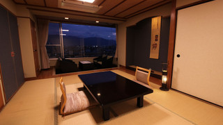 本館・和みの和室