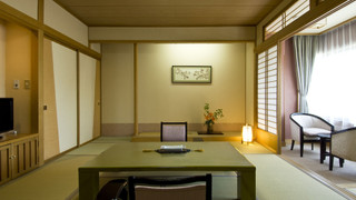 和室 錦 10畳+2畳椅子付 [シャワーブース・トイレ付き] 禁煙