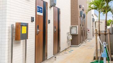 施設の入り口 / 6