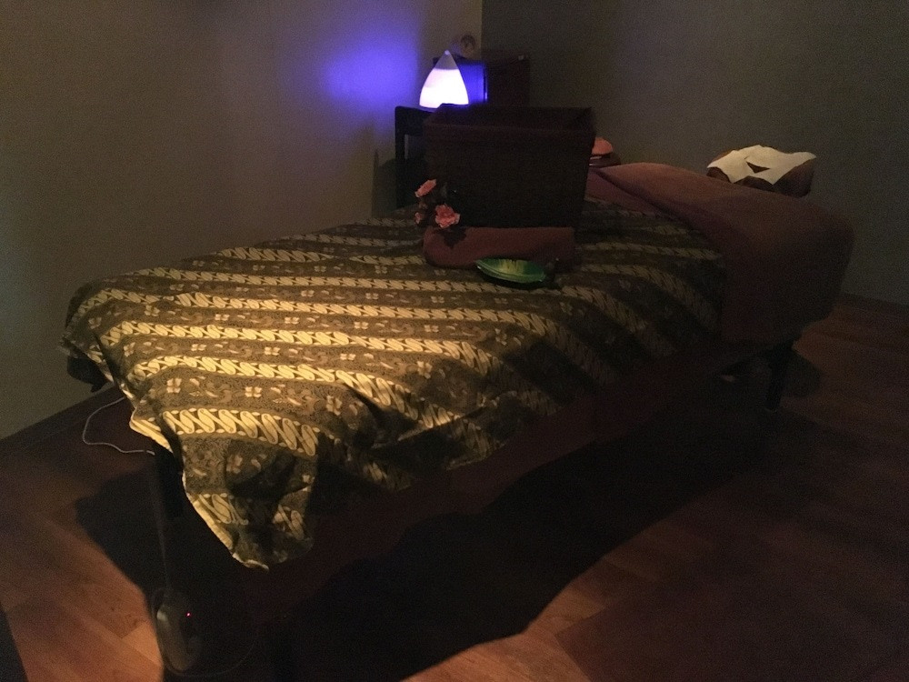 舞浜で天然温泉！湯めぐりやサウナを楽しんで疲れを癒して3917685