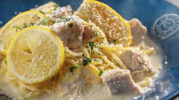 食事・飲み物 / 12