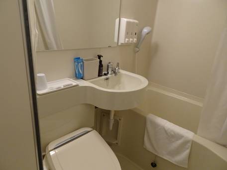 東横イン那覇国際通り美栄橋駅 / 4