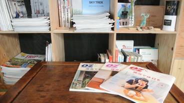 ロビーラウンジ / 9