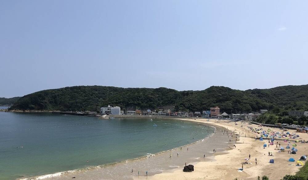 ホテル目の前の「外浦海水浴場」 / 2