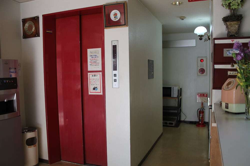 内部エントランス