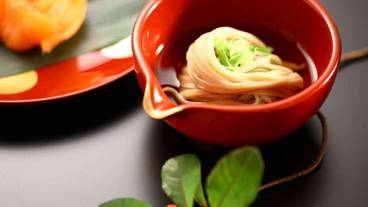 食事・飲み物 / 1