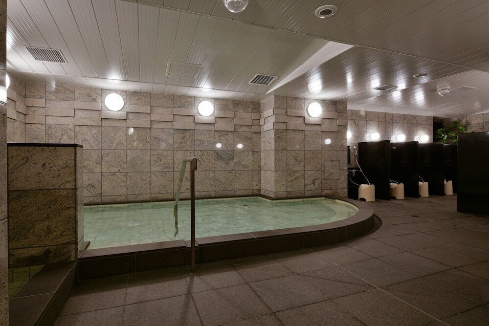 JR千葉駅東口から徒歩4分3382098