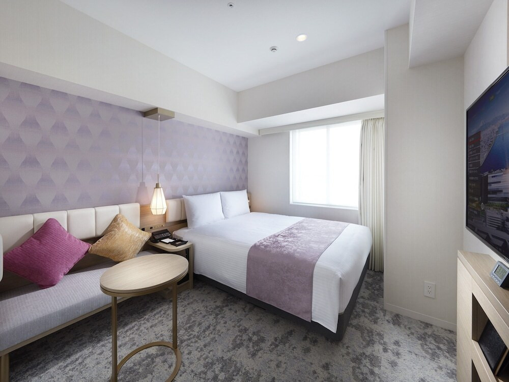 スーペリアクイーン＜ReFaルーム＞