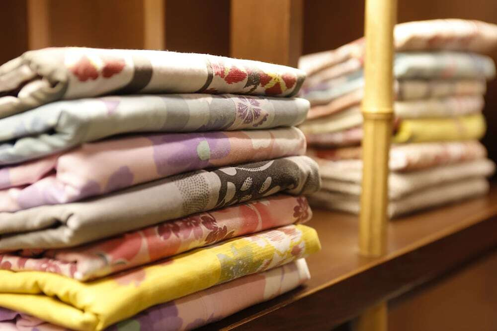 ビュッフェスタイルのおばんざい朝食で朝からお腹いっぱい3493071