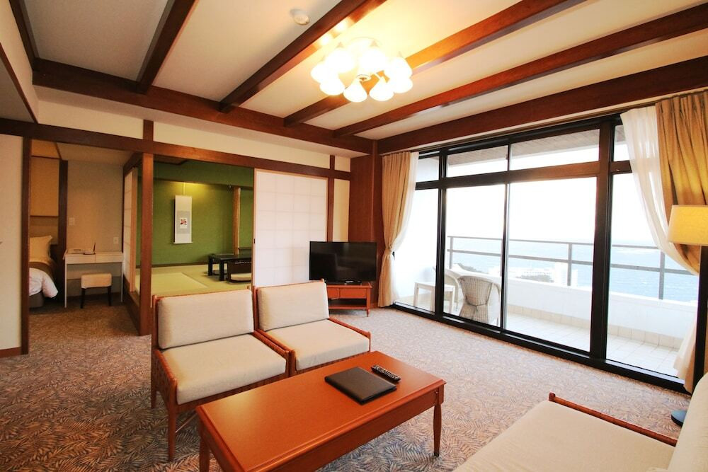 オーシャンビュー 和洋スイート①