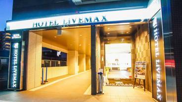 施設の入り口 / 8