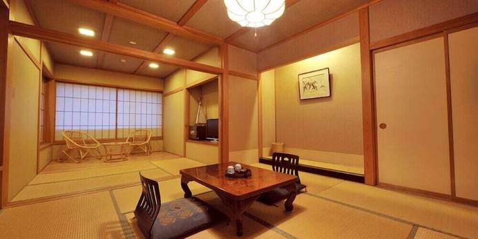 白馬八方温泉 しろうま荘（長野県 旅館） / 1