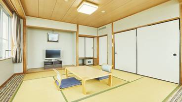 客室 / 5