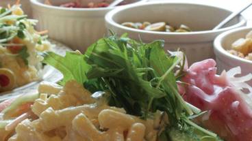 食事・飲み物 / 3