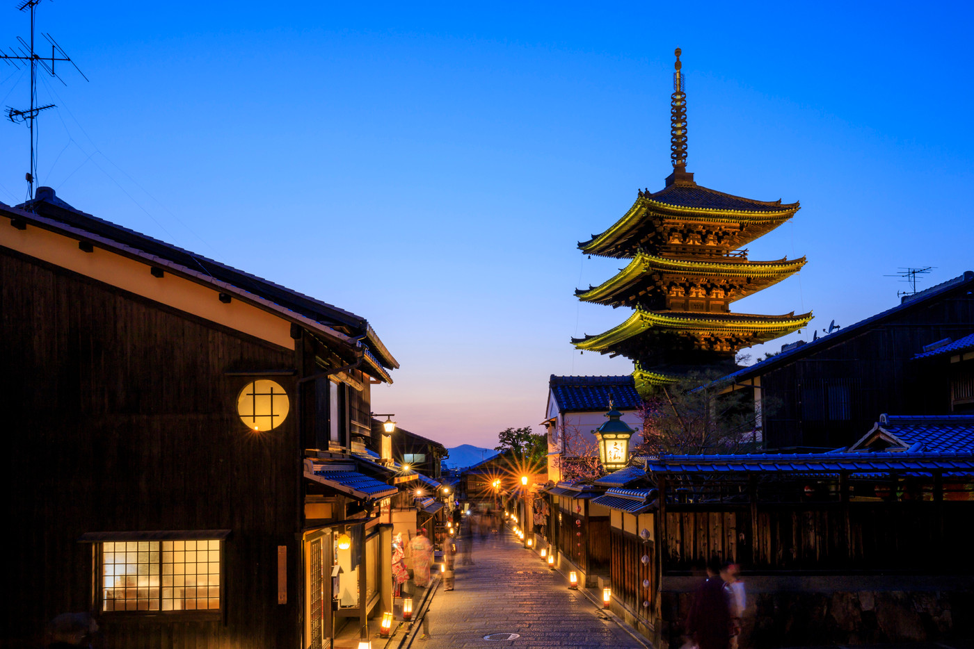 京都観光 八坂の塔