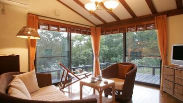 リビング エリア / 5