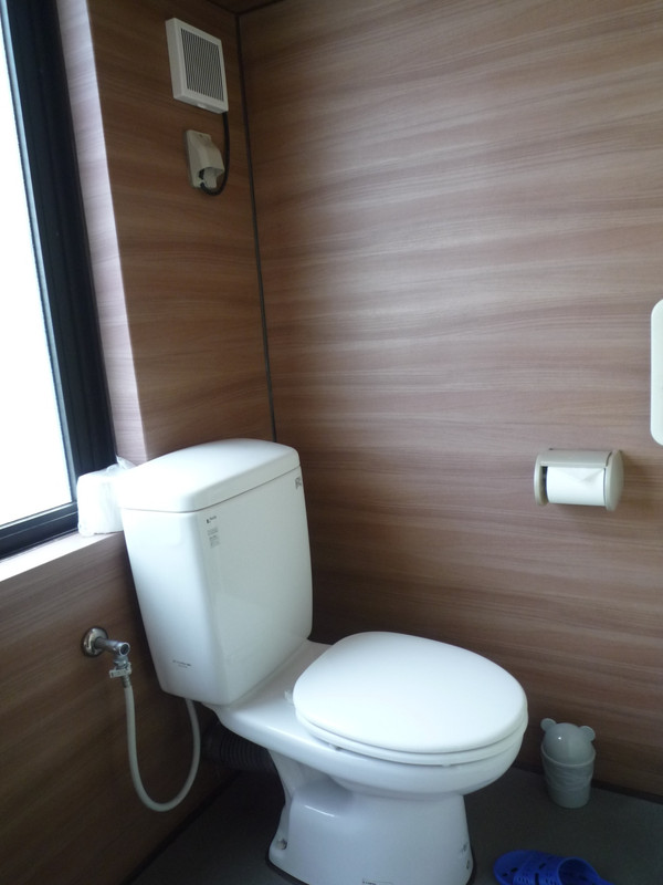 トイレは普通タイプ