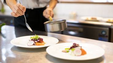 食事・飲み物 / 8