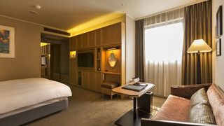 デラックスダブルB 朝食付 ＜クラブラウンジ利用込＞ 禁煙