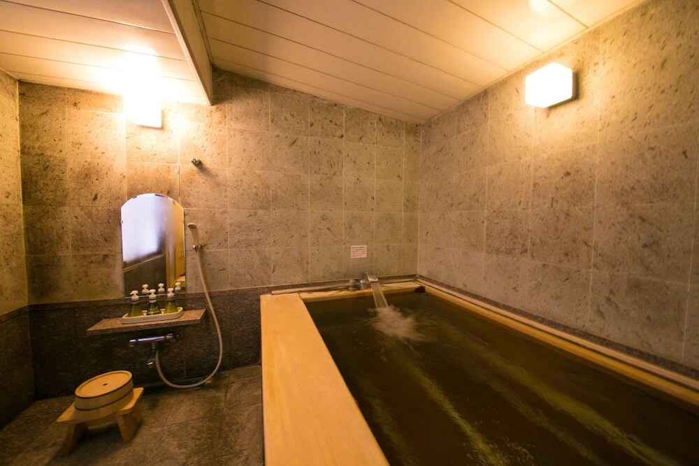 ひのきの内風呂