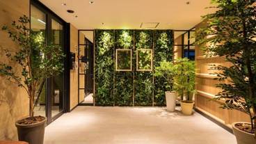 内部エントランス / 2