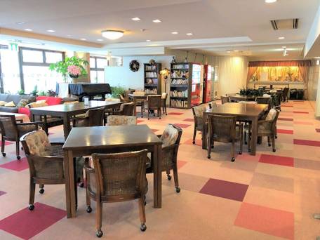 ホテルサニー志賀 / 2