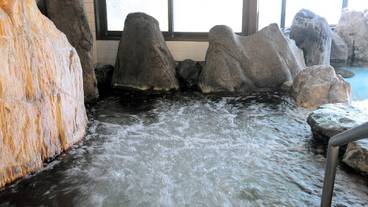 屋内スパ浴槽 / 4