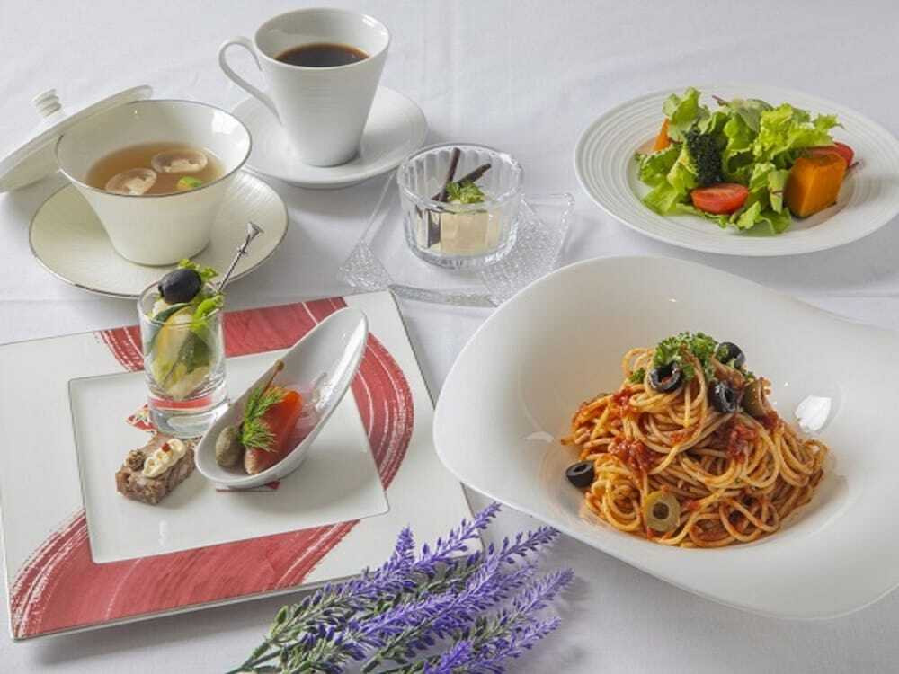 レストラン